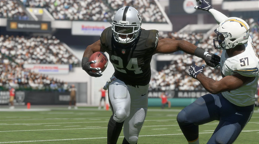 JOGO PS4 MADDEN NFL 18 (SEMINOVO)